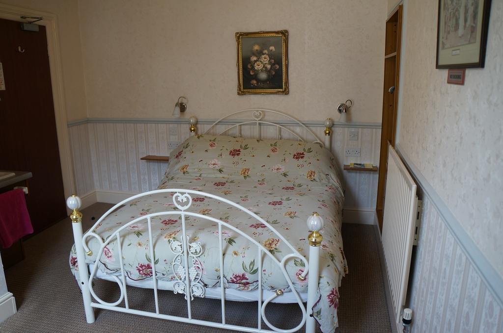 The Captain Guesthouse Scarborough Dış mekan fotoğraf